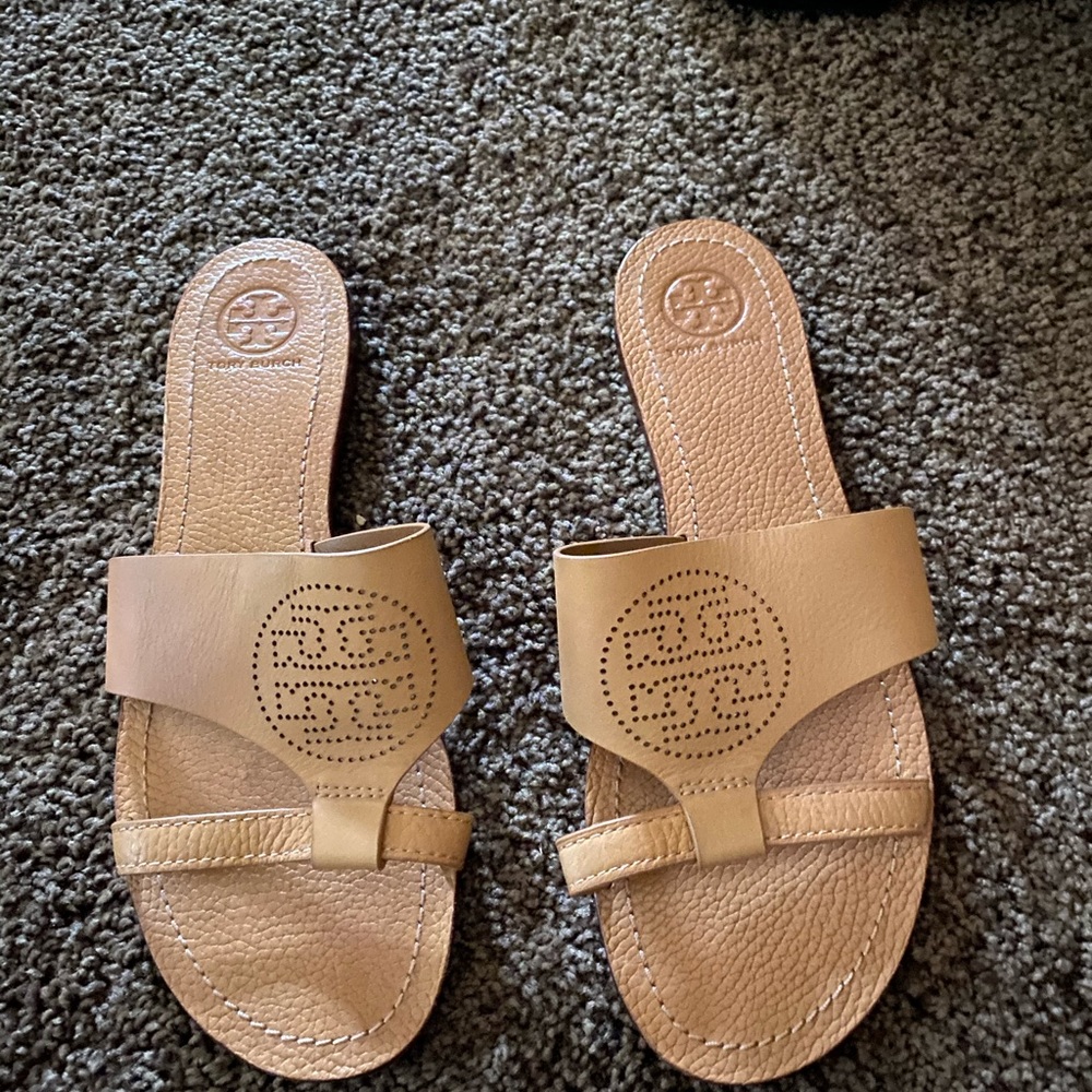 Tory Burch Sandals NEW WITHOUT TAGS